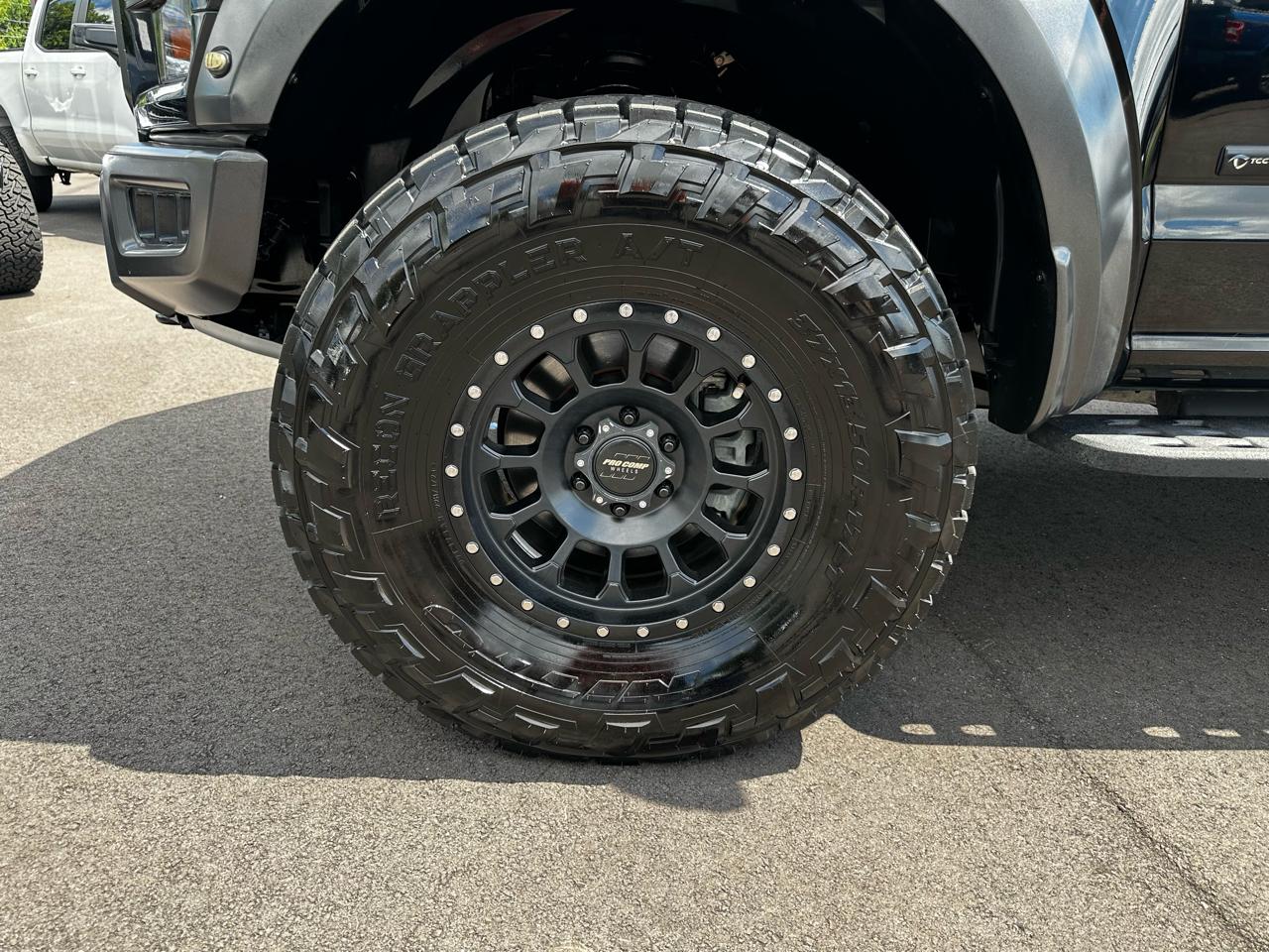 Ford F-150 SVT Raptor 2018
