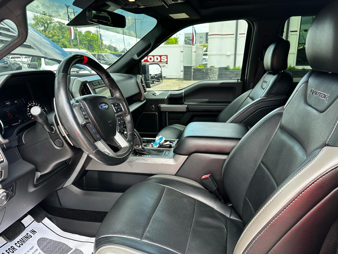 Ford F-150 SVT Raptor 2018