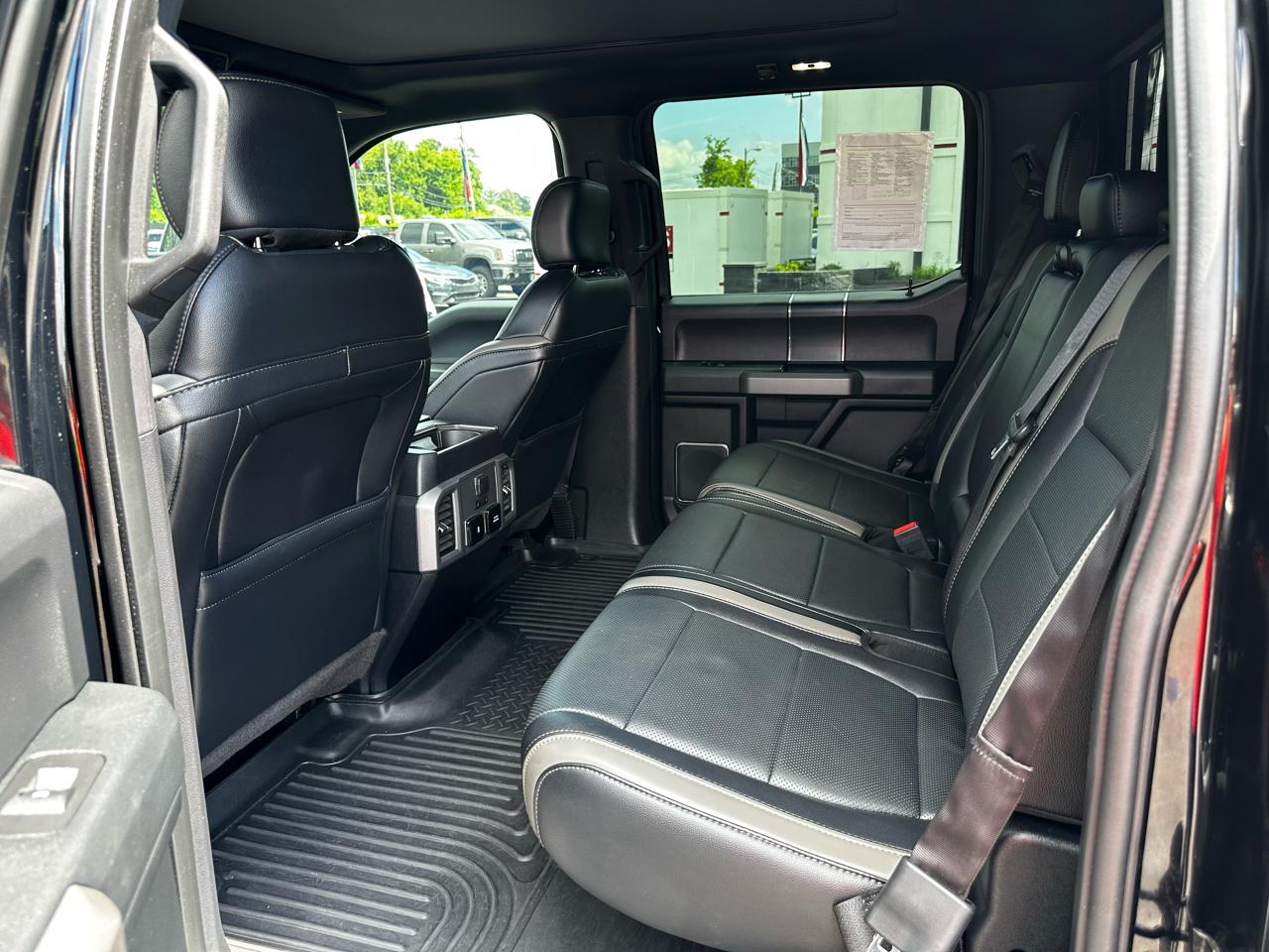 Ford F-150 SVT Raptor 2018