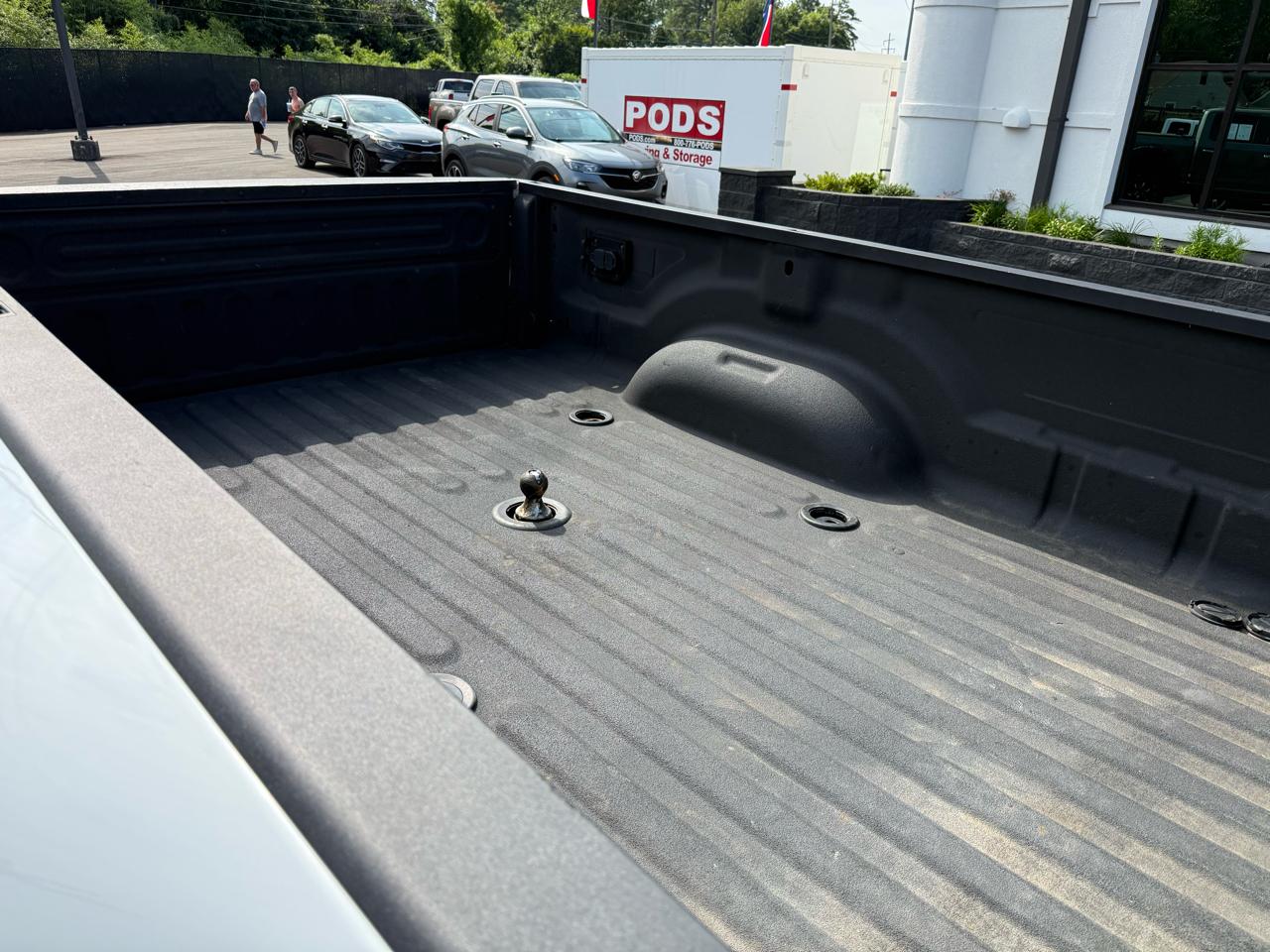 RAM 3500 Big Horn 4x4 Crew Cab 8' Box 2024