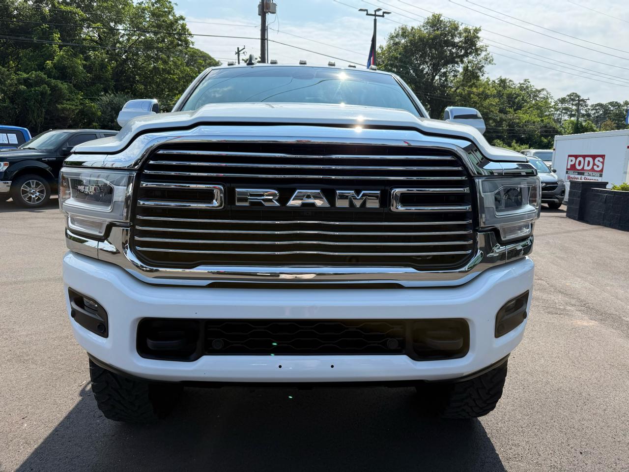 RAM 2500 Laramie 4x4 Crew Cab 6'4" Box 2022