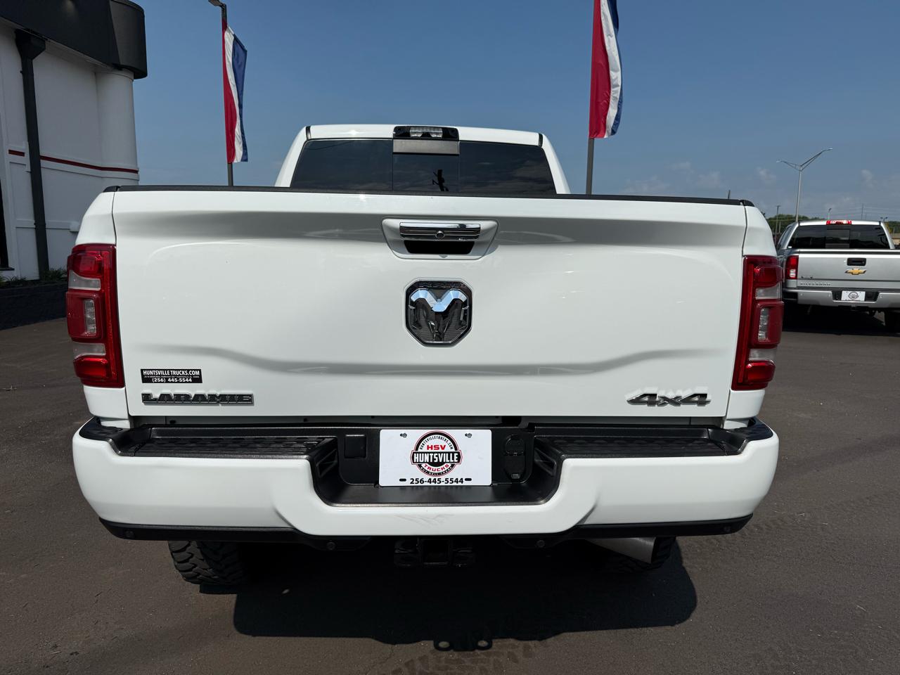 RAM 2500 Laramie 4x4 Crew Cab 6'4" Box 2022