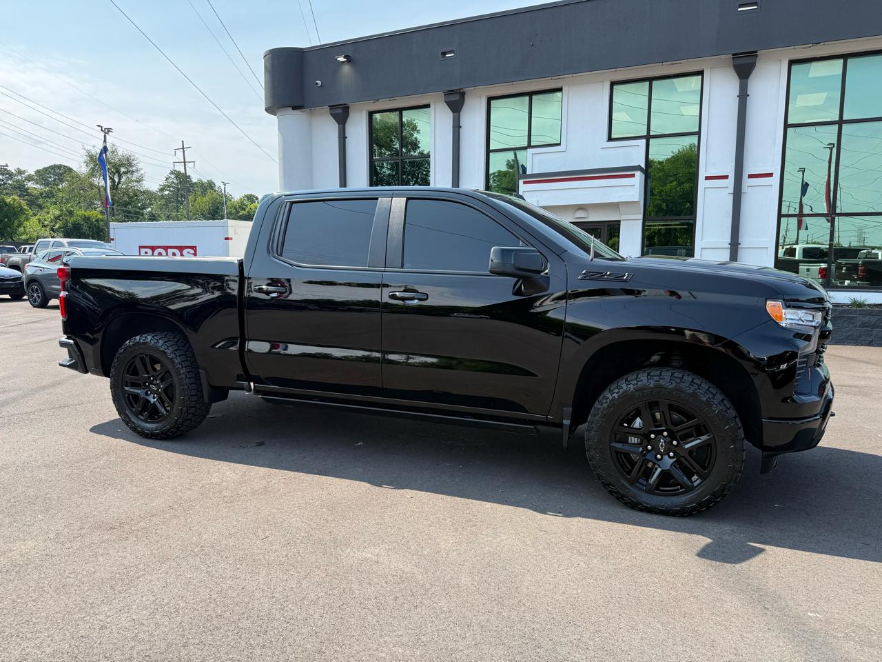 Chevrolet Silverado 1500 4WD Crew Cab 147" RST 2024