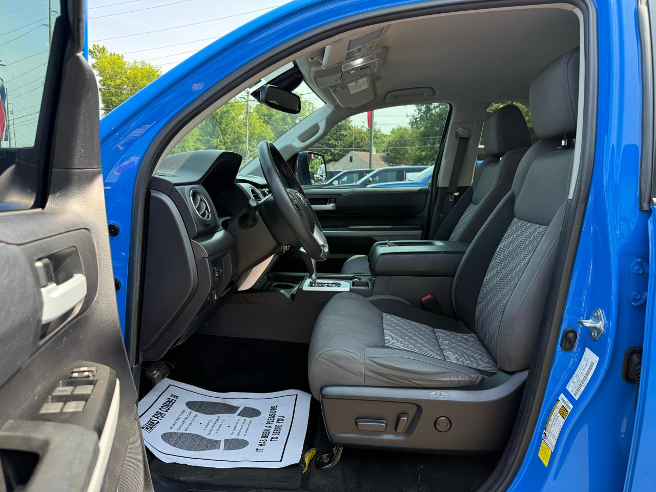 Toyota Tundra 4WD SR5 CrewMax 5.5' Bed 5.7L (Natl) 2021