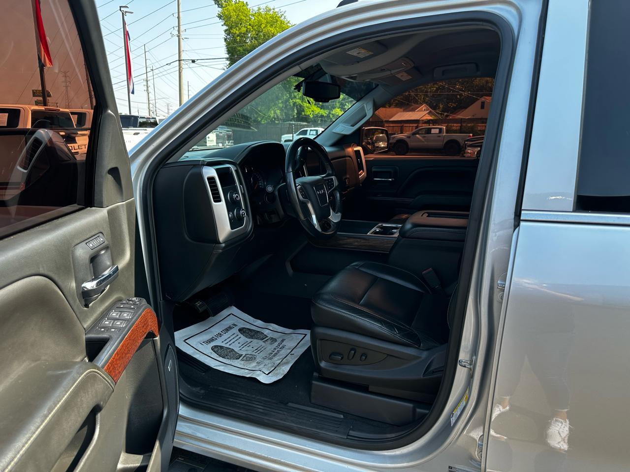 GMC Sierra 1500 4WD Crew Cab 143.5" SLT 2018