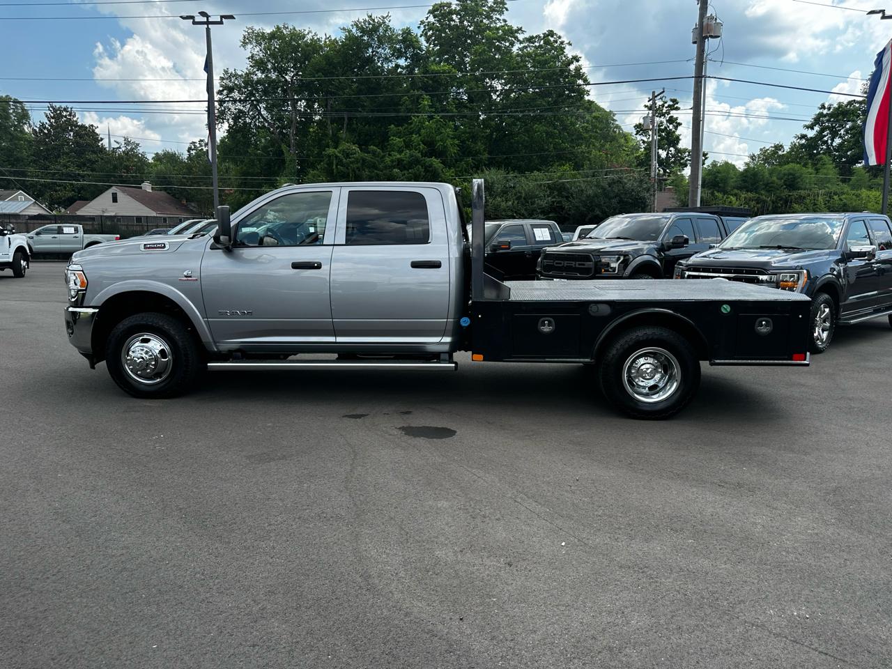 RAM 3500 Chassis Cab Tradesman 4WD Crew Cab 60" CA 172.4" WB 2021