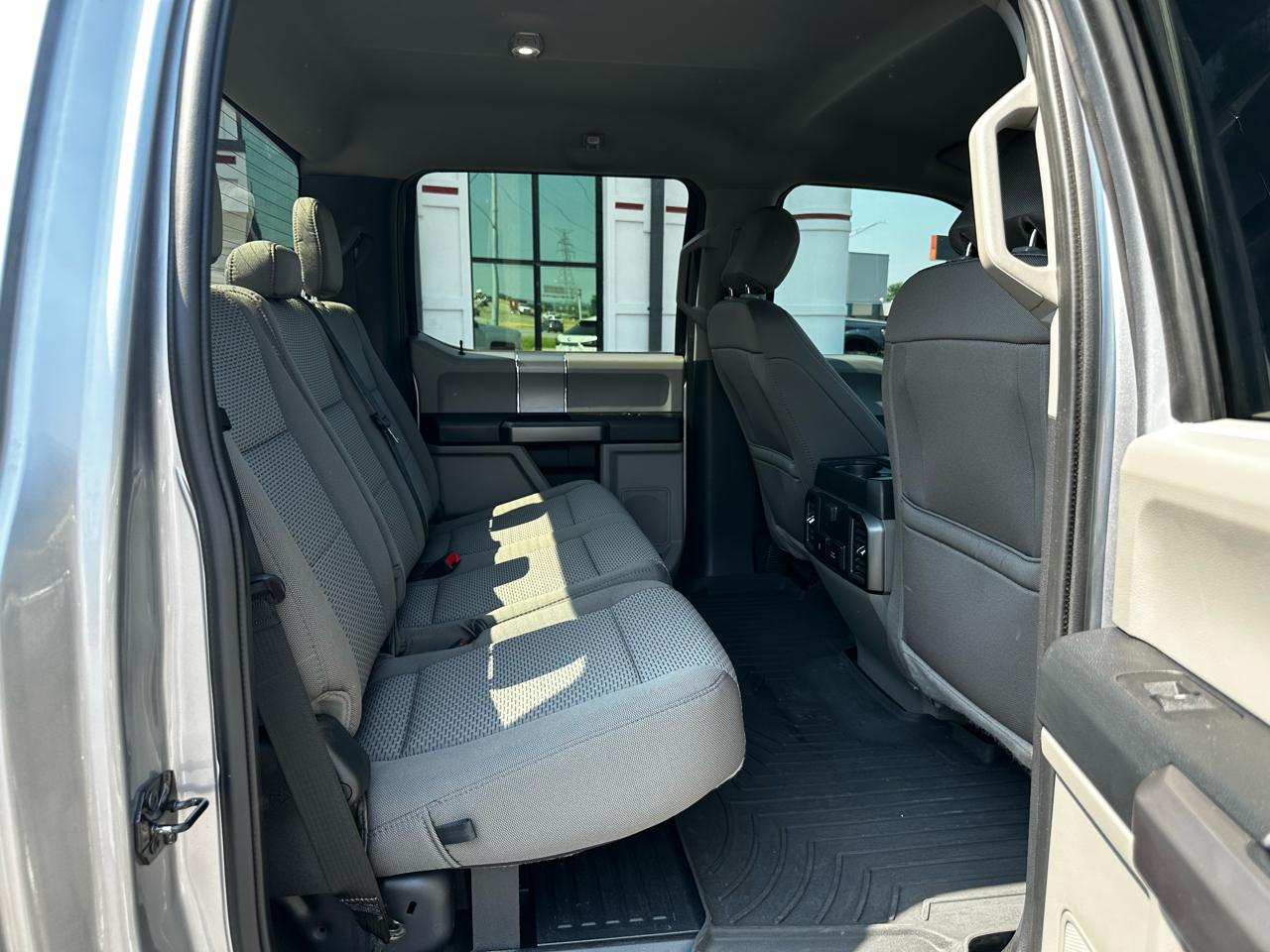 Ford Super Duty F-250 SRW 4WD Reg Cab 137" XLT 2020