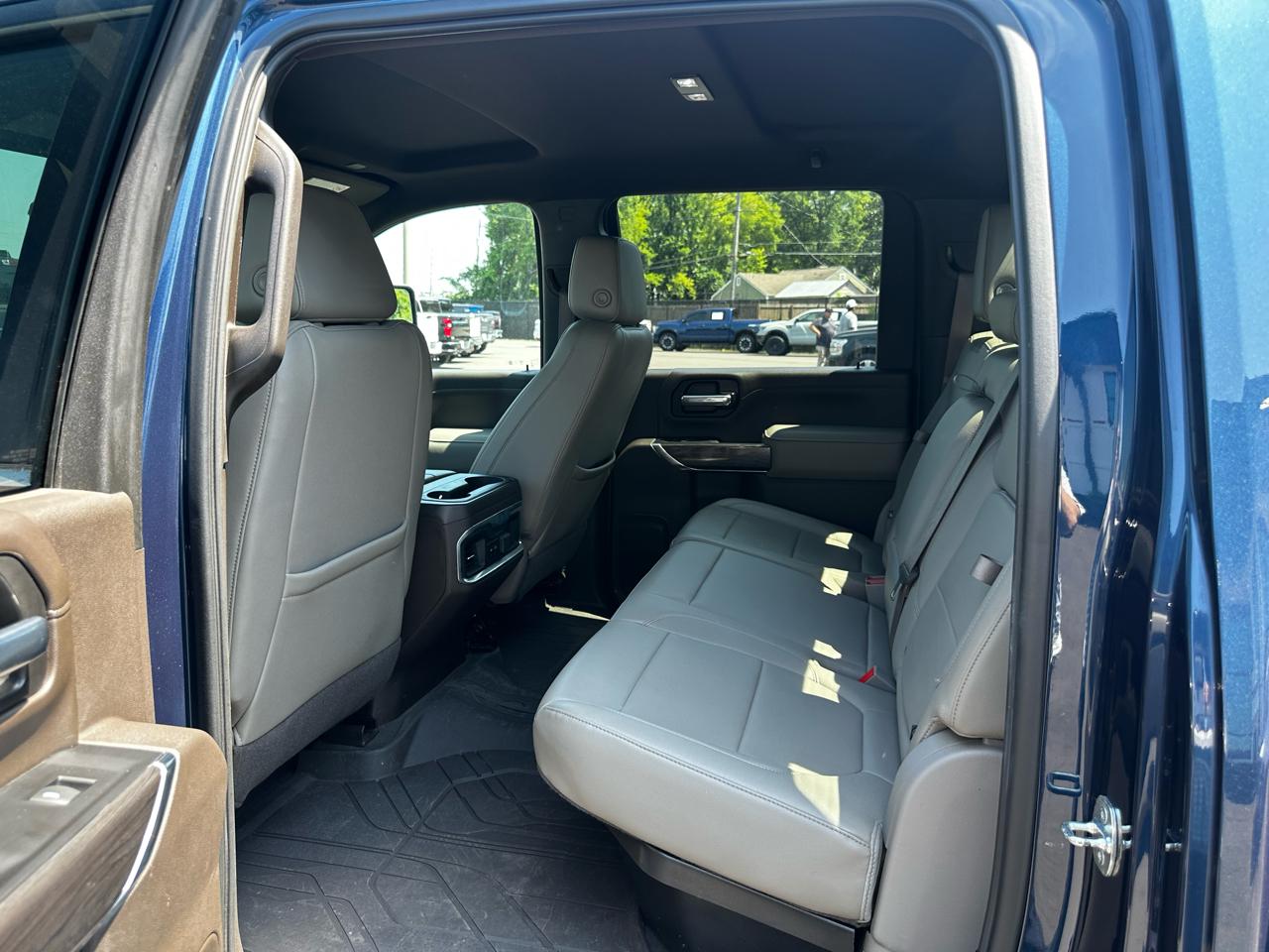 Chevrolet Silverado 2500HD 4WD Crew Cab 159" LTZ 2022