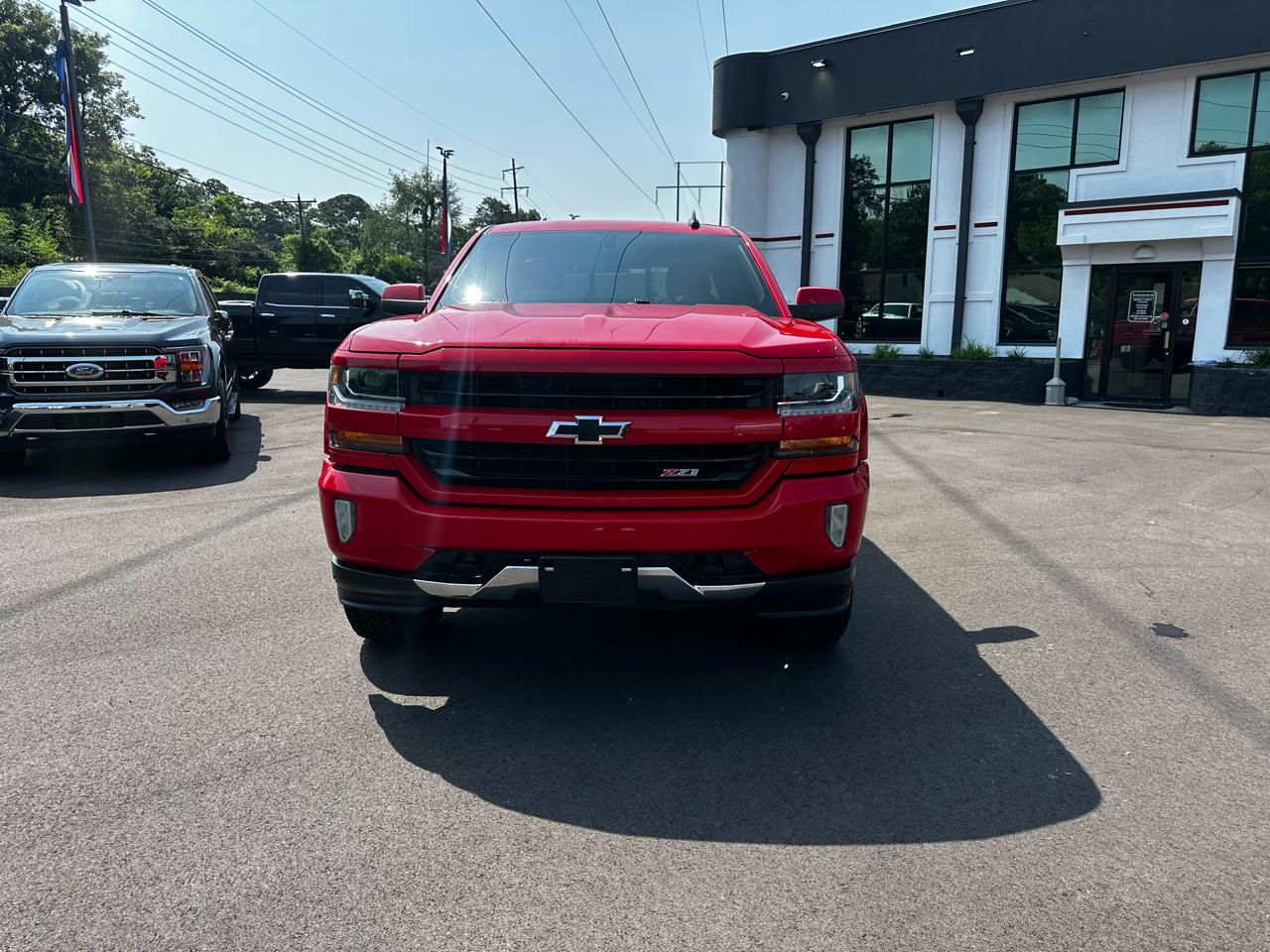 Chevrolet Silverado 1500 4WD Crew Cab 143.5" LT w/2LT 2017