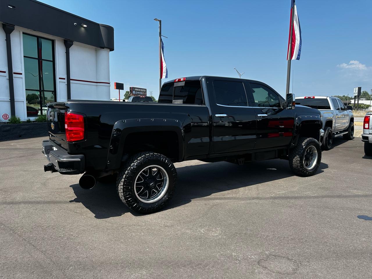Chevrolet Silverado 2500HD Built After Aug 14 4WD Crew Cab 153.7" LTZ 2015