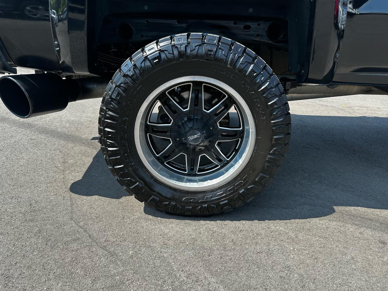 Chevrolet Silverado 2500HD Built After Aug 14 4WD Crew Cab 153.7" LTZ 2015
