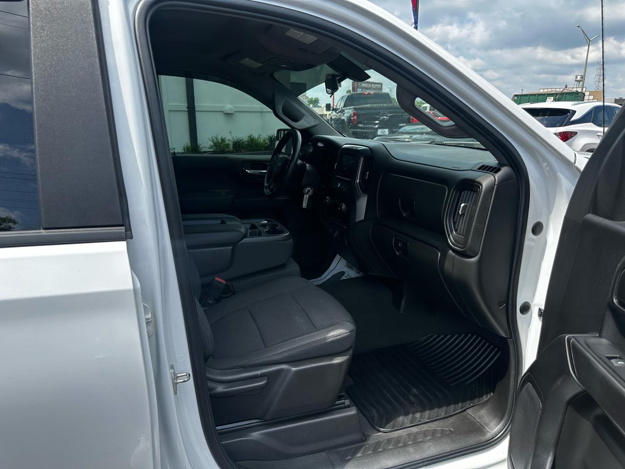 Chevrolet Silverado 1500 LTD 4WD Crew Cab 147" Custom 2022