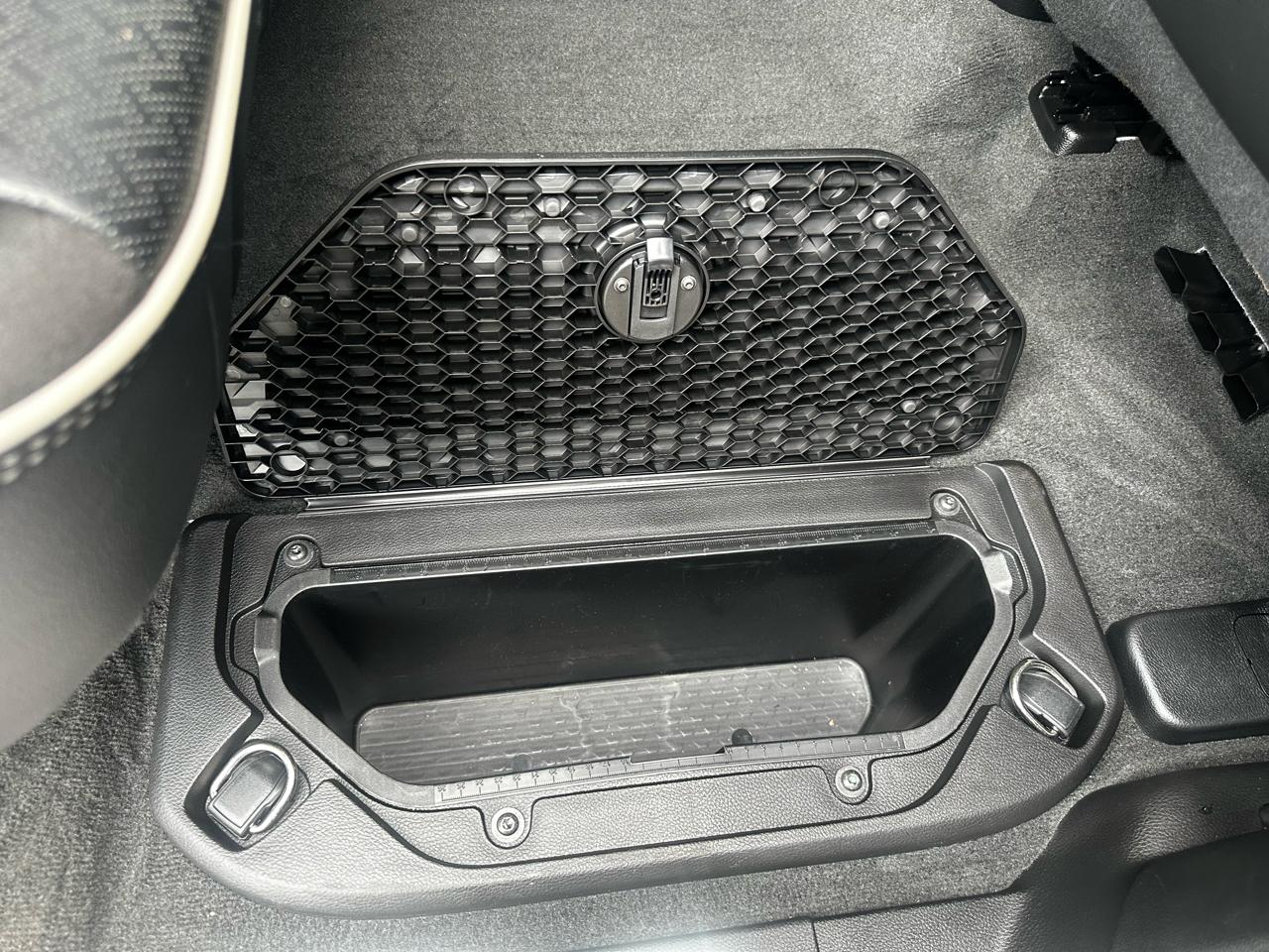 RAM 1500 Laramie 4x4 Crew Cab 5'7" Box 2022
