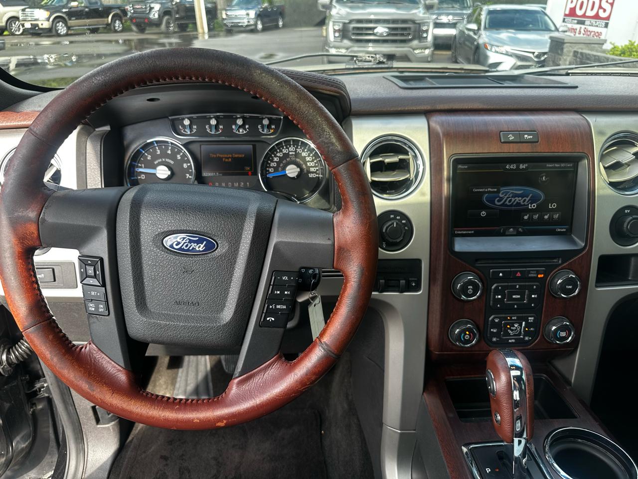 Ford F-150 King Ranch 4WD SuperCrew 5.5' Box 2013