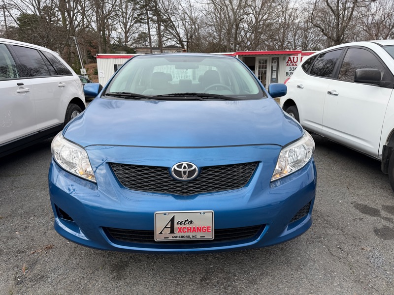 2010 Toyota Corolla Base's photo