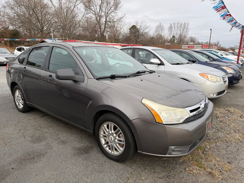 Ford Focus SE Sedan 2009