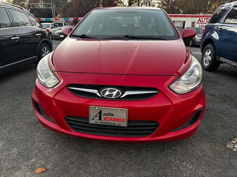2012 Hyundai Accent GLS