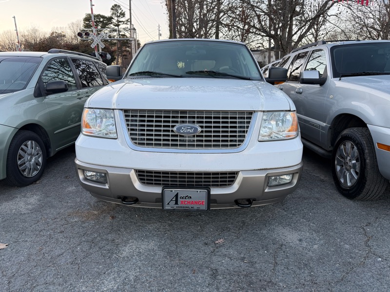 2004 Ford Expedition Eddie Bauer 5.4L 4WD