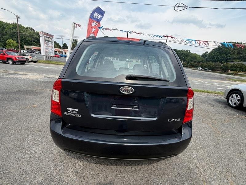 Kia Rondo LX V6 2008