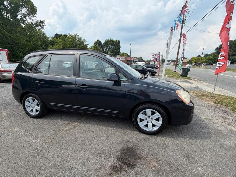 Kia Rondo LX V6 2008