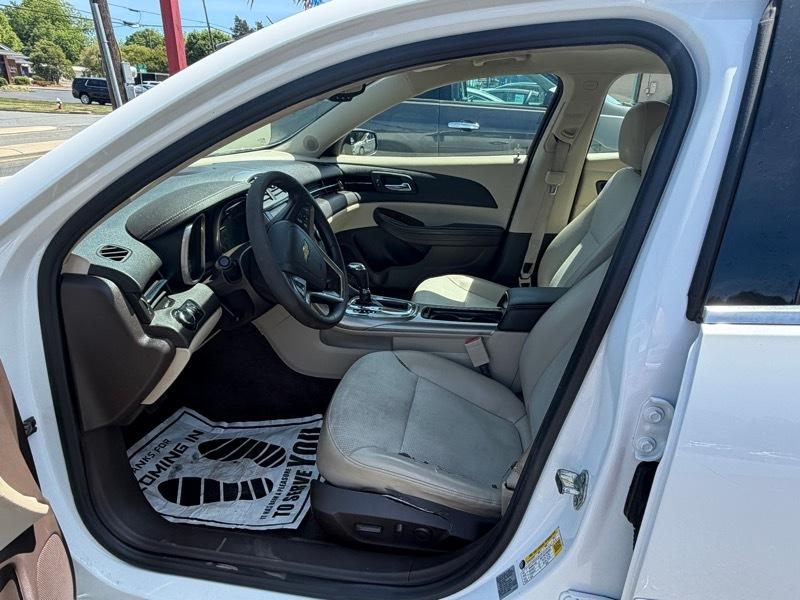 Chevrolet Malibu 1LT 2013
