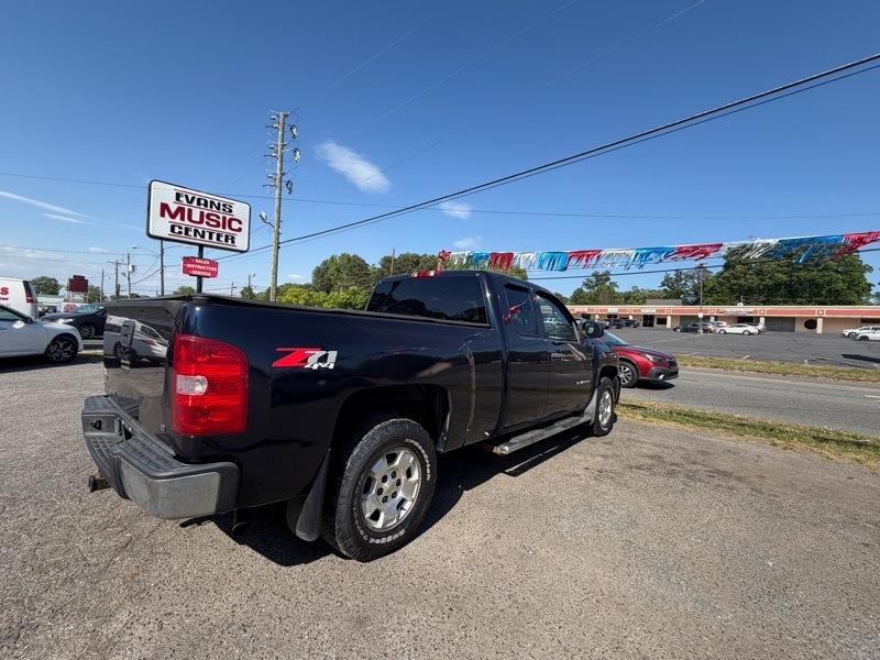 Chevrolet Silverado 1500 LT1 Extended Cab 4WD 2010