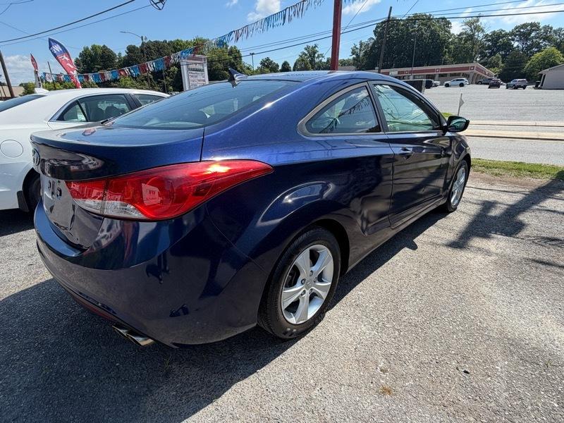 Hyundai Elantra GS Coupe A/T 2013