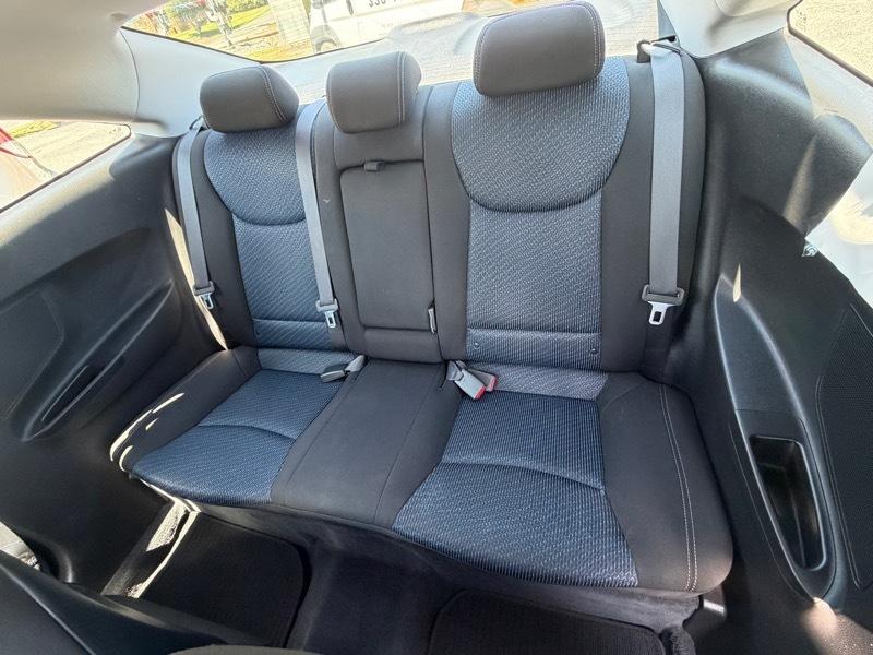 Hyundai Elantra GS Coupe A/T 2013