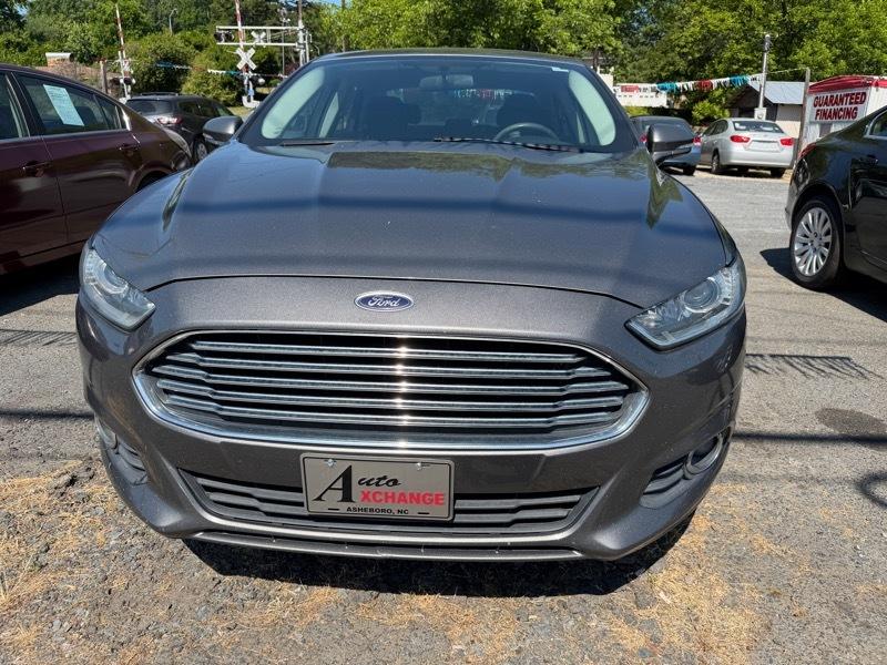 2014 Ford Fusion SE I4 FWD's photo