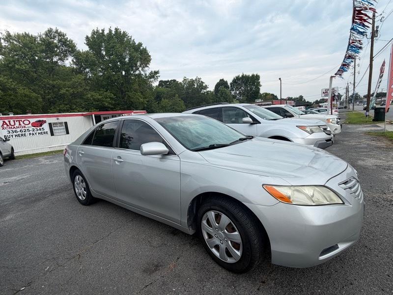 2007 Toyota Camry XLE - Photo 6