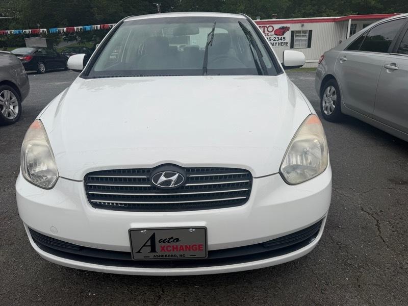 2010 Hyundai Accent 