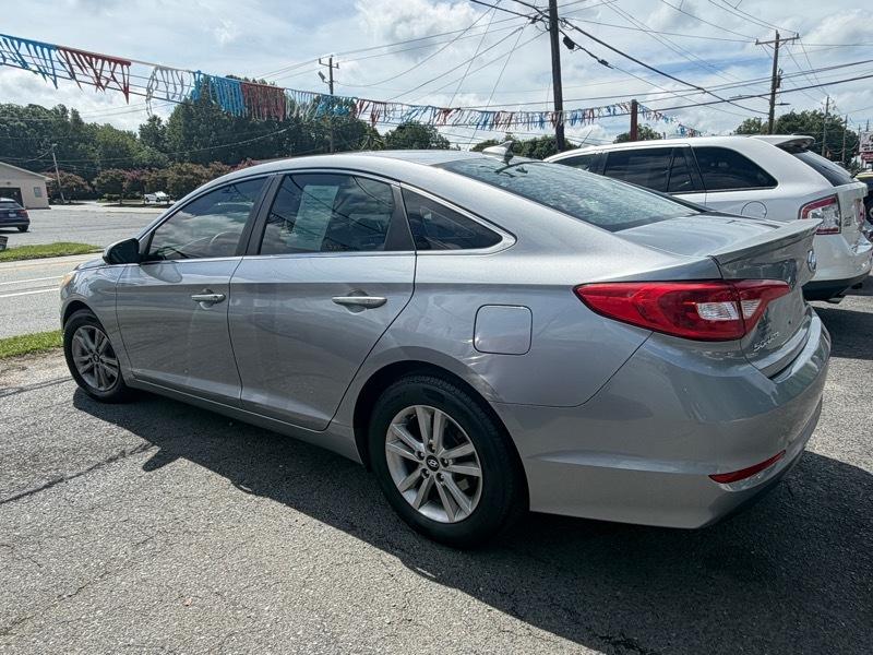 Hyundai Sonata SE 2015