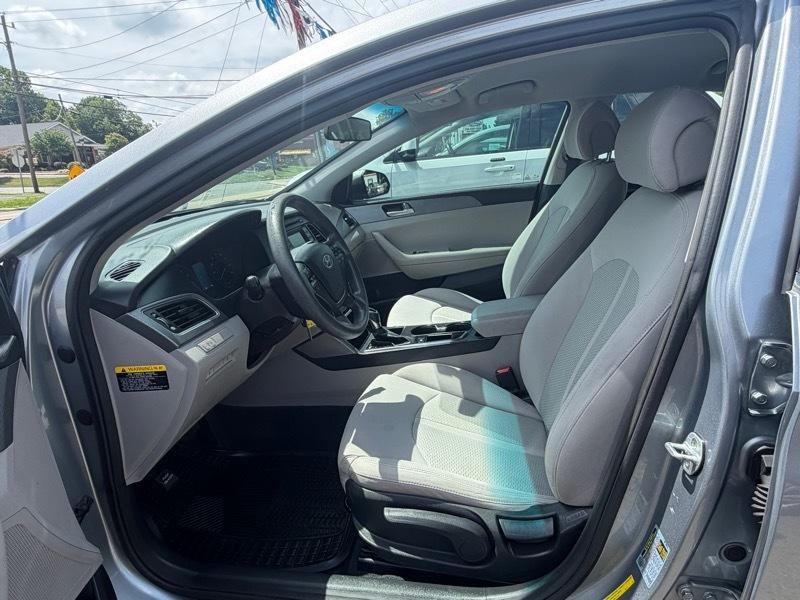 Hyundai Sonata SE 2015