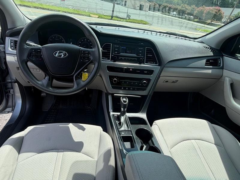 Hyundai Sonata SE 2015