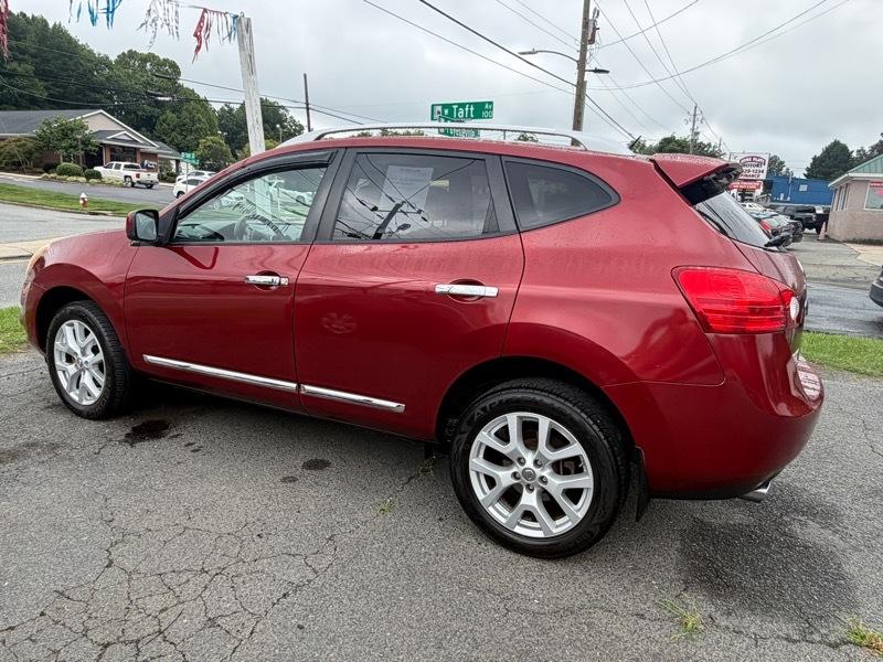 Nissan Rogue S 2WD 2013