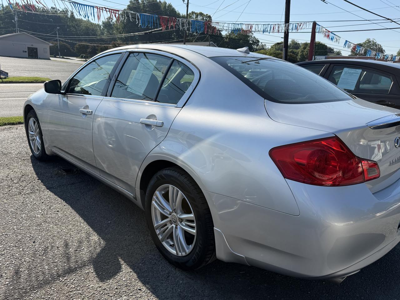 Infiniti G Sedan G25x AWD 2011