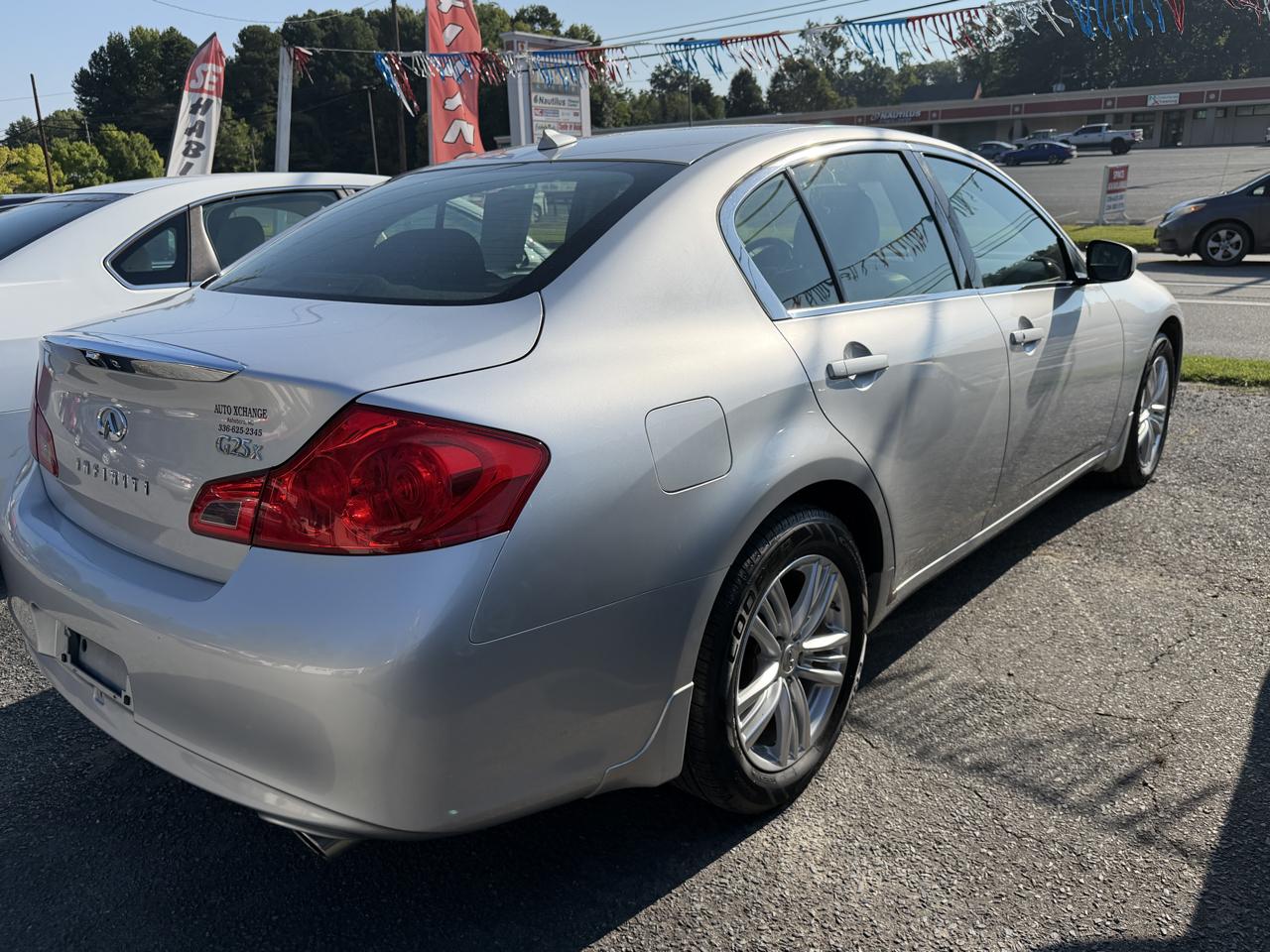 Infiniti G Sedan G25x AWD 2011