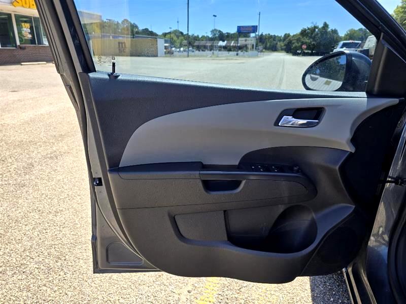 Image of 2013 Chevrolet Sonic LT Auto 5-Door