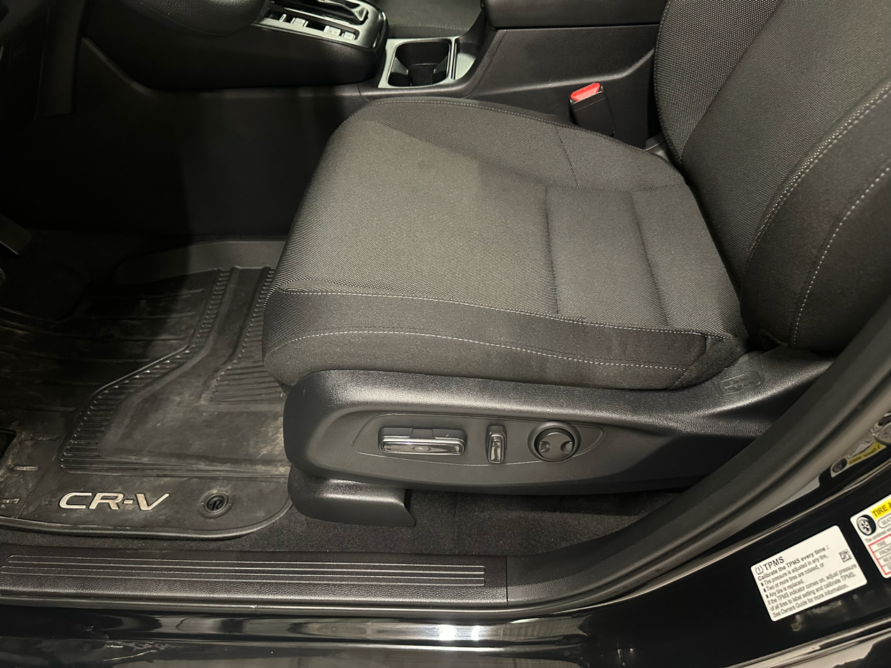 2025 Honda CR-V EX photo 4