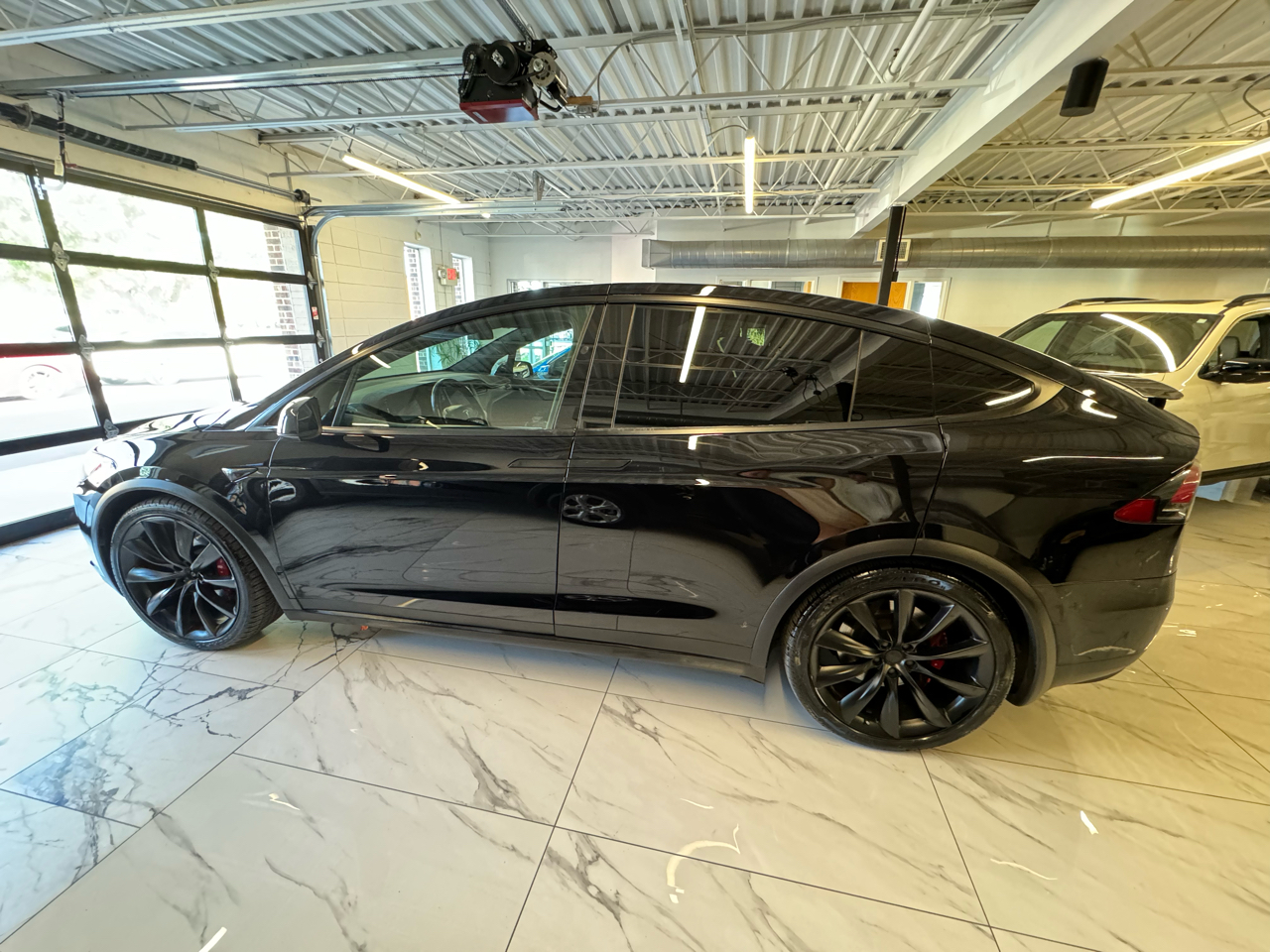 2016 Tesla Model X P100D photo 7