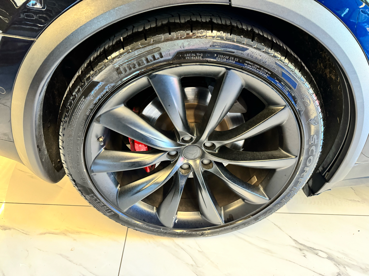 2016 Tesla Model X P100D photo 25