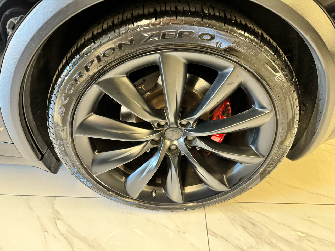 2016 Tesla Model X P100D photo 26