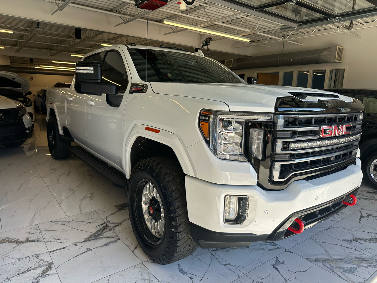 2022 Gmc Sierra HD AT4 photo 2