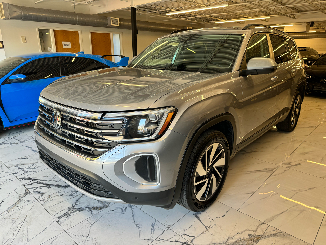 Volkswagen Atlas 2.0T SE w/Technology FWD 2024 Volkswagen Atlas 2.0T SE w/Technology FWD 2024