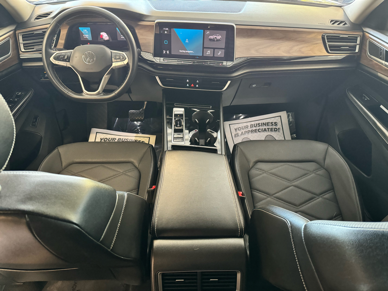 Volkswagen Atlas 2.0T SE w/Technology FWD 2024 Volkswagen Atlas 2.0T SE w/Technology FWD 2024