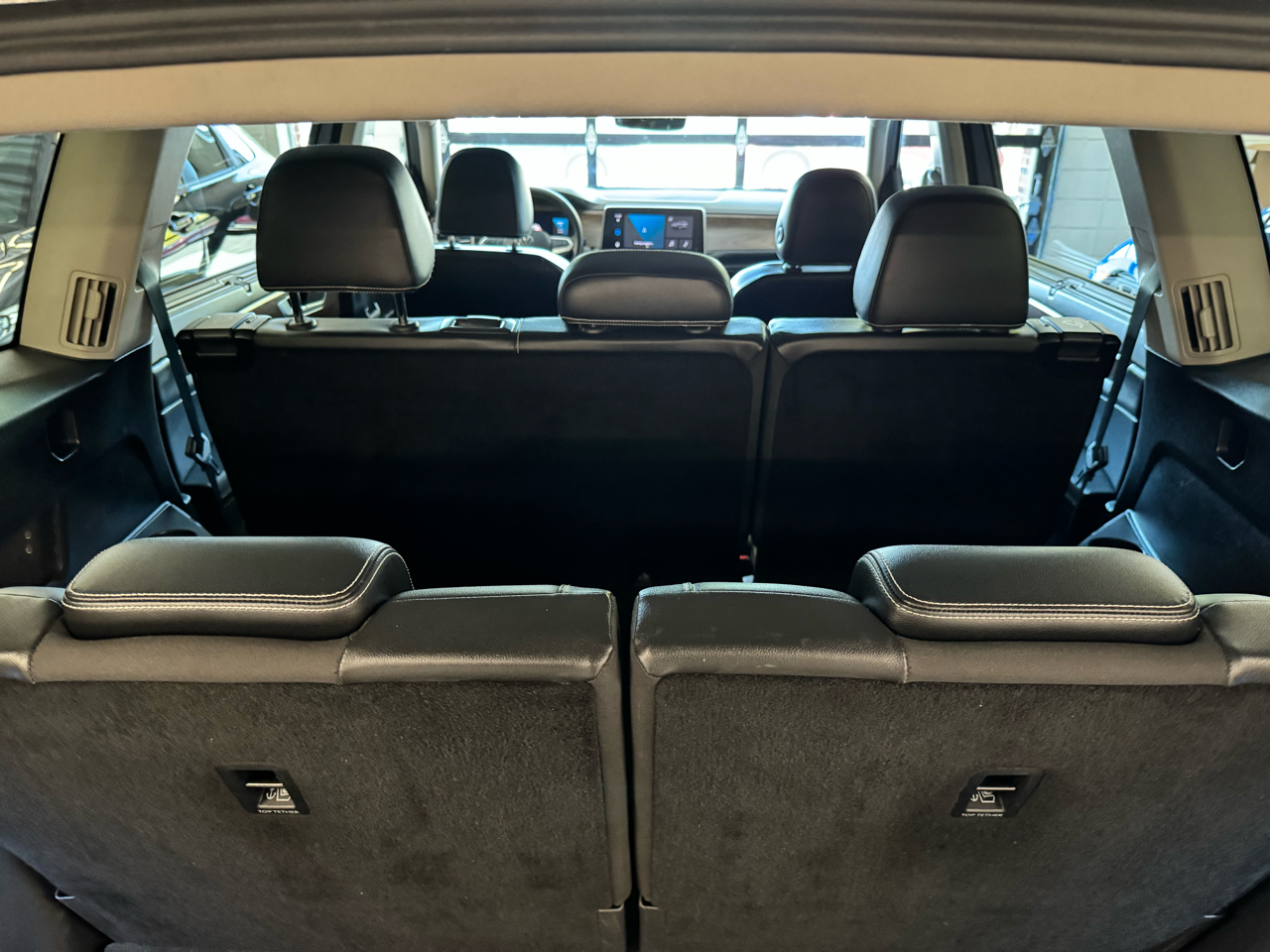 Volkswagen Atlas 2.0T SE w/Technology FWD 2024 Volkswagen Atlas 2.0T SE w/Technology FWD 2024