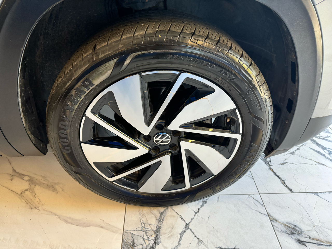 Volkswagen Atlas 2.0T SE w/Technology FWD 2024 Volkswagen Atlas 2.0T SE w/Technology FWD 2024