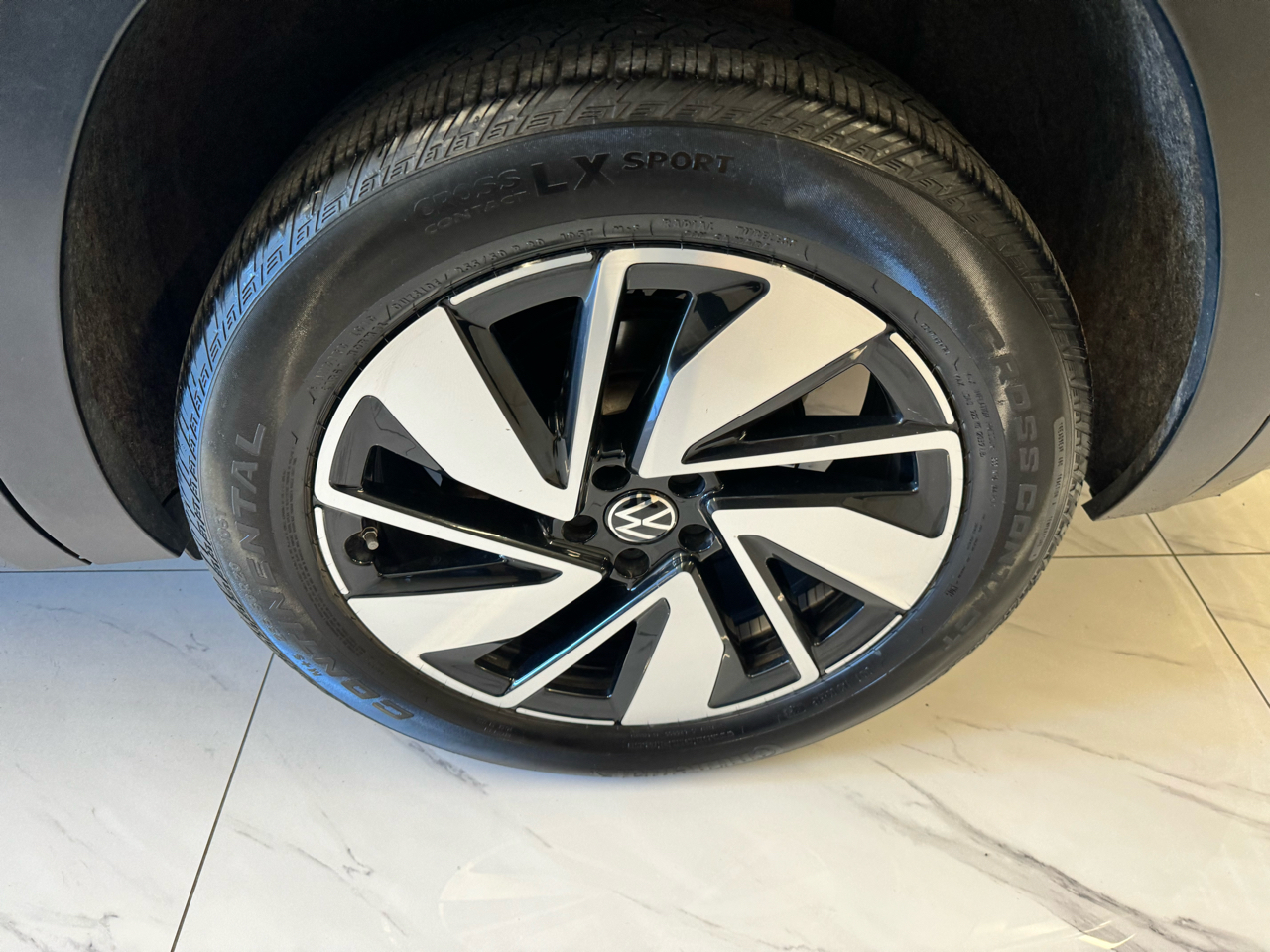 Volkswagen Atlas 2.0T SE w/Technology FWD 2024 Volkswagen Atlas 2.0T SE w/Technology FWD 2024