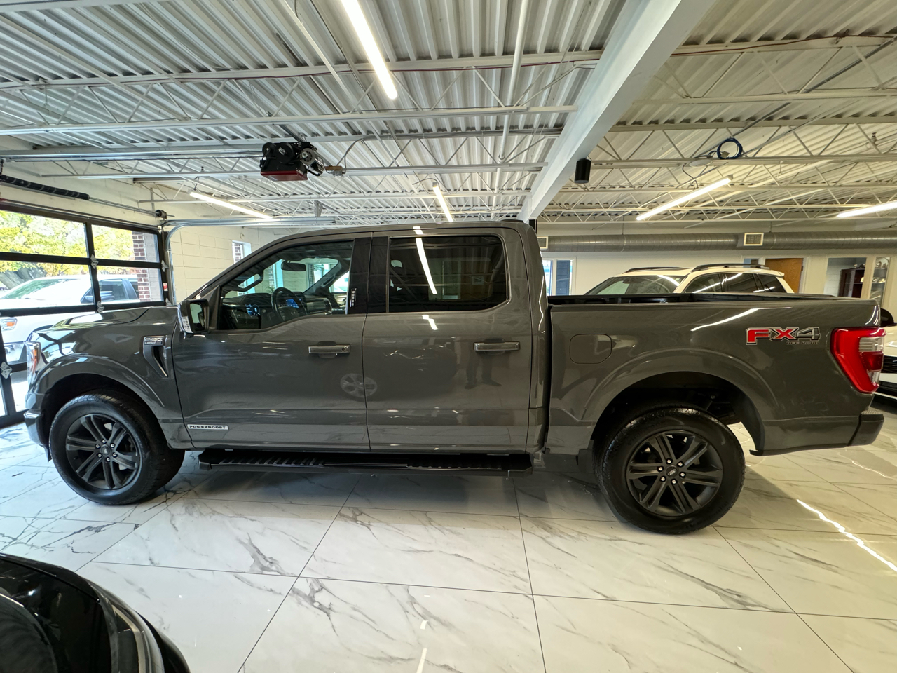 Ford F-150 4WD SuperCrew 157" Lariat w/HD Payload Pkg 2021 Ford F-150 4WD SuperCrew 157" Lariat w/HD Payload Pkg 2021
