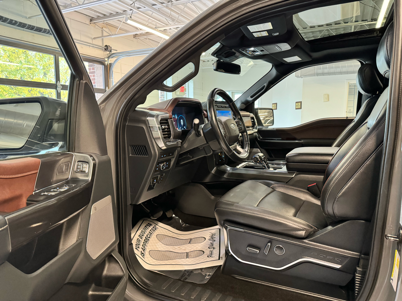 Ford F-150 4WD SuperCrew 157" Lariat w/HD Payload Pkg 2021 Ford F-150 4WD SuperCrew 157" Lariat w/HD Payload Pkg 2021